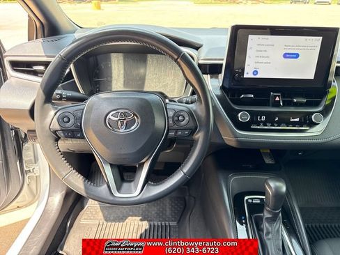 Used 2024 Toyota Corolla SE w/ SE Package FWD image 14