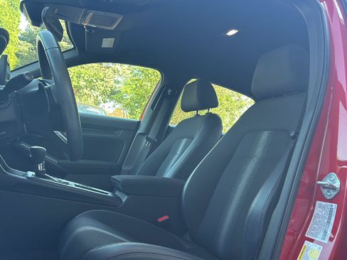 Used 2023 Honda Civic Sport image 2