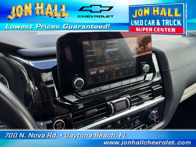Used 2022 Nissan Pathfinder SV w/ SV Premium Package FWD image 23