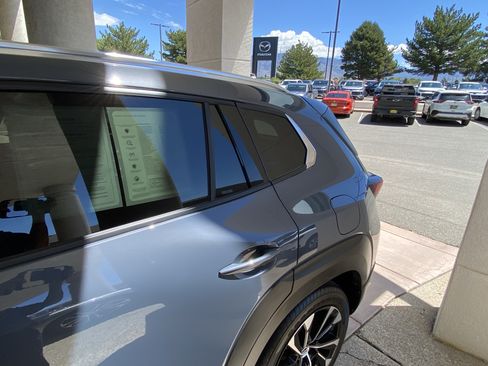 Certified 2025 MAZDA CX-50 2.5 Hybrid w/ Premium Plus Pkg AWD/4WD image 49