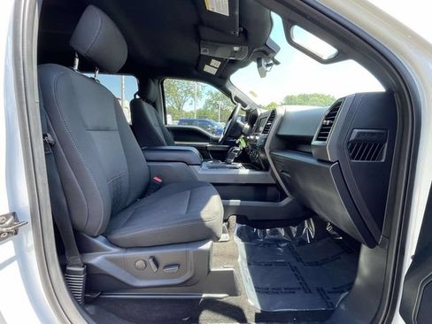Used 2020 Ford F150 XLT w/ Equipment Group 302A Luxury AWD/4WD image 29