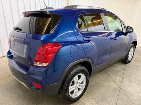 Used 2020 Chevrolet Trax LT w/ LPO, Protection Package AWD/4WD image 6
