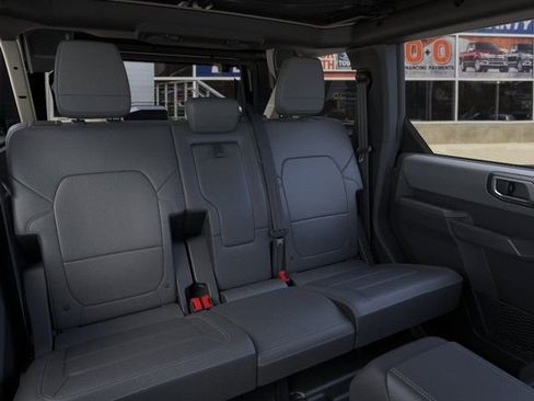 New 2026 Ford Bronco Big Bend w/ Black Diamond Package AWD/4WD image 11