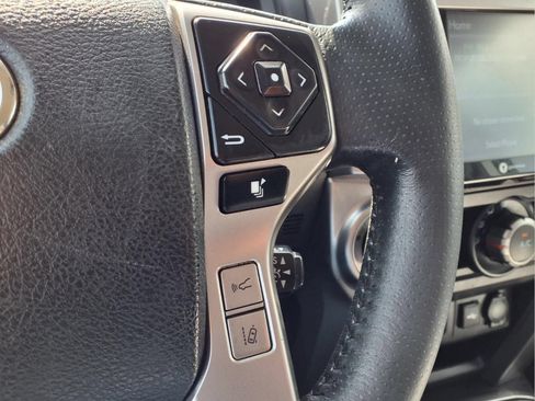 Used 2023 Toyota 4Runner SR5 RWD image 21