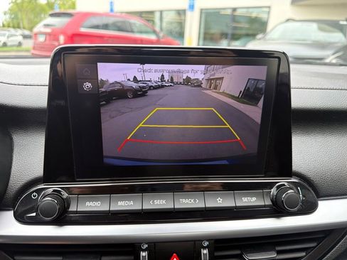 Certified 2023 Kia Forte LXS w/ LXS Technology Package FWD image 26