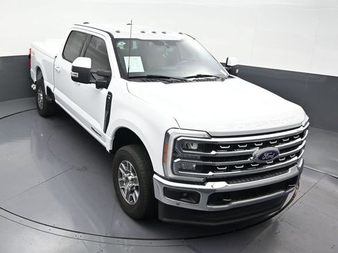 Used 2023 Ford F250 Lariat w/ Lariat Ultimate Package AWD/4WD image 21