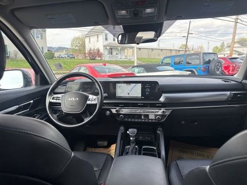 Used 2025 Kia Telluride S image 42