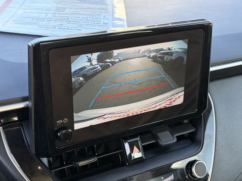 Certified 2025 Toyota Corolla LE FWD image 23