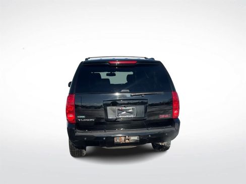 Used 2012 GMC Yukon SLT w/ SLT Chrome Package image 7