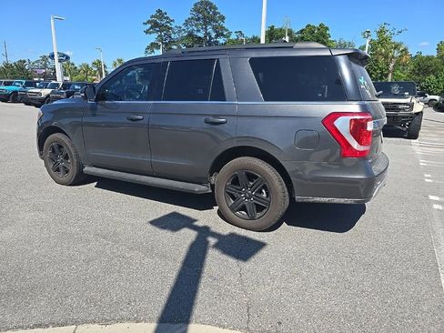Used 2021 Ford Expedition XLT RWD image 5