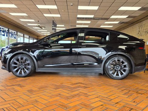 Used 2022 Tesla Model X Plaid AWD/4WD image 5