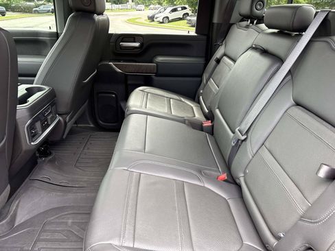 Used 2021 GMC Sierra 2500 Denali w/ Denali Ultimate Package AWD/4WD image 32
