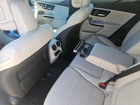 New 2026 Mercedes-Benz GLC 300 image 25