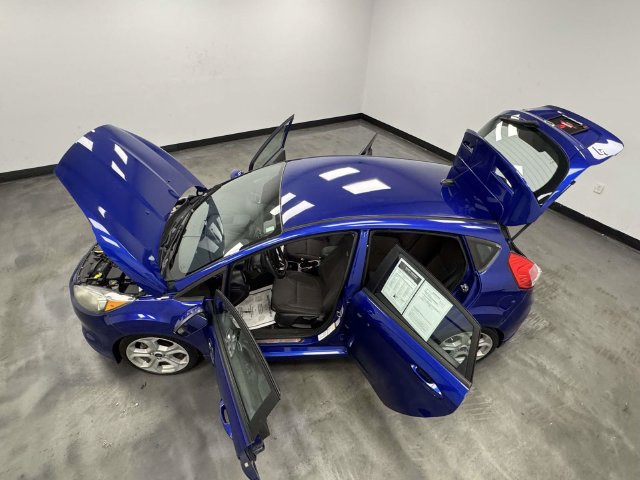 Used 2015 Ford Fiesta ST FWD image 22