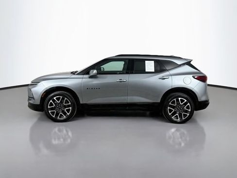 Used 2024 Chevrolet Blazer RS AWD/4WD image 9