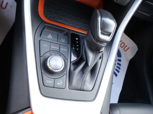 Used 2024 Toyota RAV4 Adventure image 31