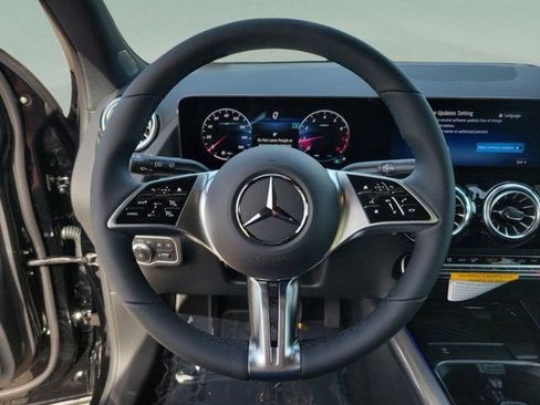 Used 2026 Mercedes-Benz GLA 250 image 26