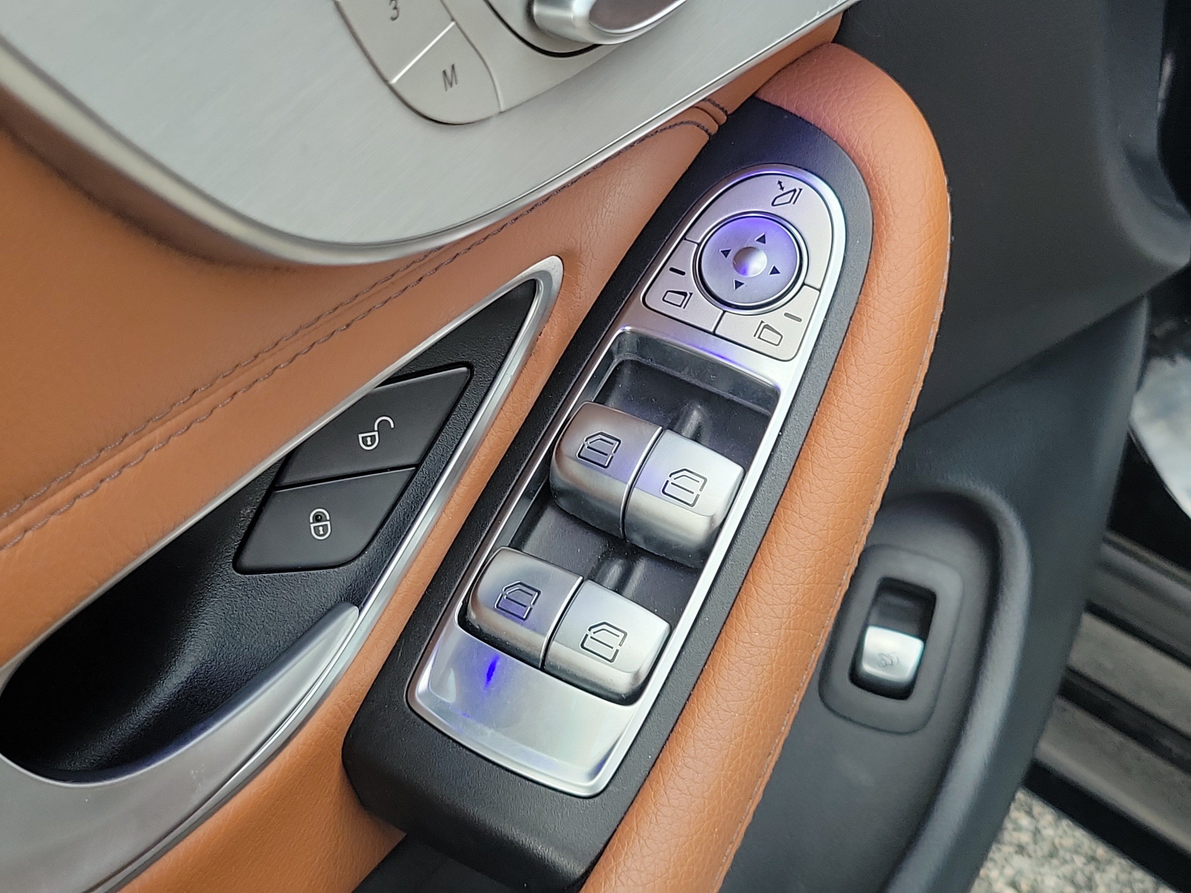 Used 2022 Mercedes-Benz C 300 Cabriolet image 12