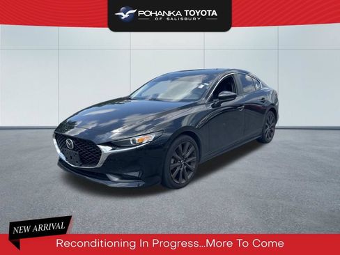 Used 2024 MAZDA MAZDA3 s FWD image 1