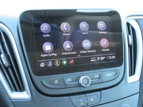 Used 2024 Chevrolet Malibu LT FWD image 25
