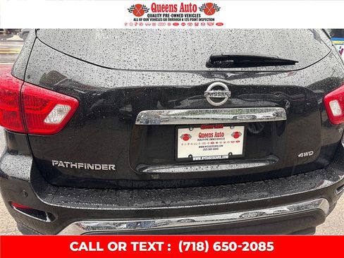 Used 2019 Nissan Pathfinder S AWD/4WD image 32