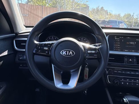 Used 2020 Kia Optima LX image 14