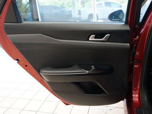 Used 2021 Kia K5 LX FWD image 43