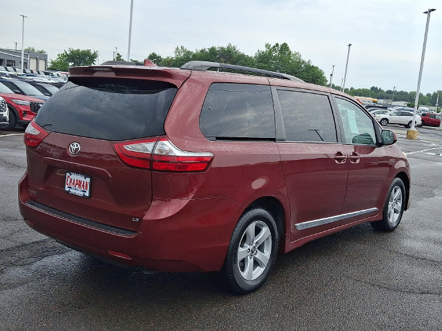 Used 2019 Toyota Sienna LE FWD image 6