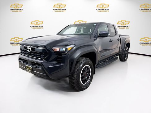Used 2024 Toyota Tacoma TRD Off-Road w/ TRD Off Road Premium Package AWD/4WD image 3