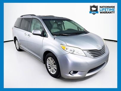 Used 2014 Toyota Sienna XLE
