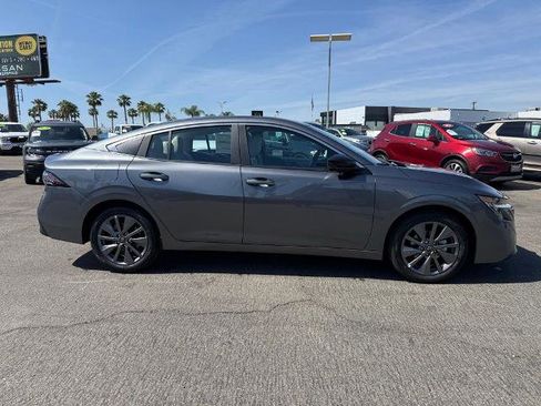 New 2026 Nissan Sentra SL w/ Floor Mat Package FWD image 7