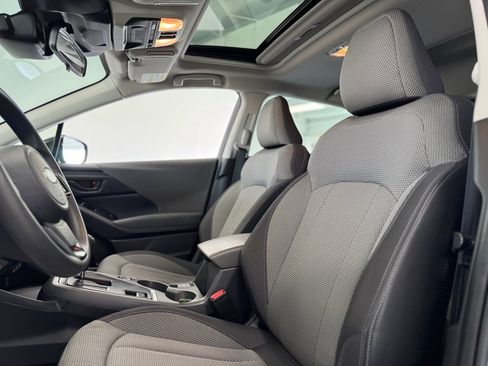 Used 2024 Subaru Crosstrek 2.0i Premium image 13