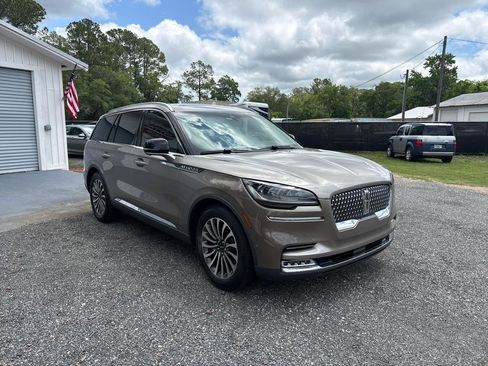 Used 2020 Lincoln Aviator Reserve w/ Equipment Group 201A RWD image 3