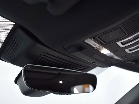 Certified 2025 Jaguar F-PACE R-Dynamic S image 19