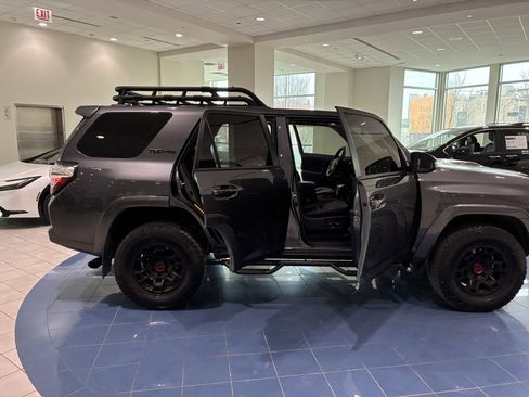 Used 2022 Toyota 4Runner TRD Pro image 8