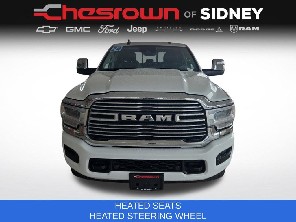 Used 2024 RAM 2500 Laramie w/ Safety Group AWD/4WD image 2