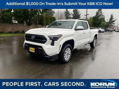 Used 2025 Toyota Tacoma SR5