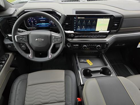 New 2026 Chevrolet Silverado 2500 ZR2 AWD/4WD image 37