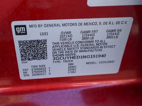 Used 2022 Chevrolet Silverado 1500 High Country w/ Technology Package image 57