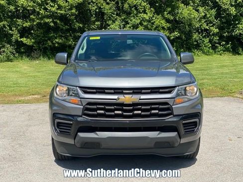 Used 2022 Chevrolet Colorado LT w/ Fleet Safety Package RWD image 2