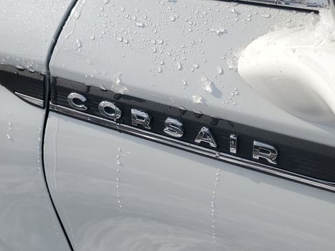 New 2026 Lincoln Corsair Premiere image 7