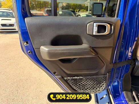 Used 2019 Jeep Wrangler Unlimited Rubicon AWD/4WD image 30