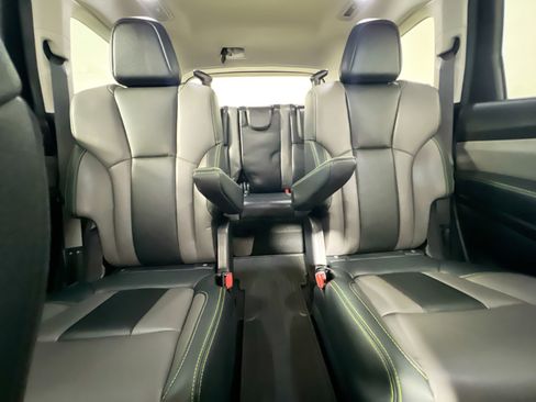 Used 2024 Subaru Ascent Onyx Edition Limited w/ Popular Package Onyx AWD/4WD image 33