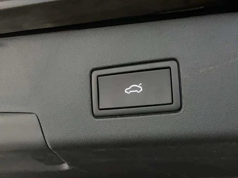 Used 2023 Volkswagen ID.4 Pro S AWD/4WD image 10