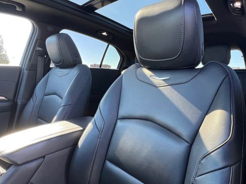 Used 2019 Cadillac XT4 Sport w/ Cold Weather Package image 10