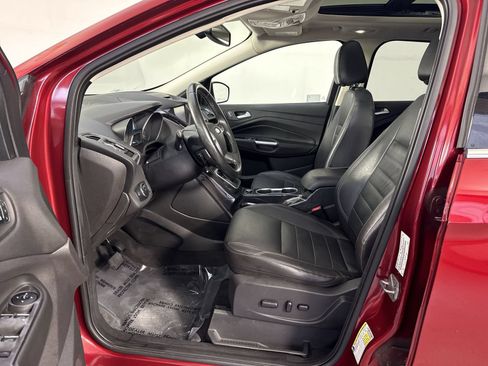 Used 2014 Ford Escape Titanium w/ Equipment Group 401A AWD/4WD image 5