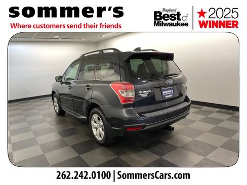 Used 2016 Subaru Forester 2.5i Limited AWD/4WD image 3
