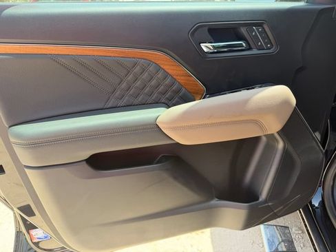 New 2026 GMC Canyon Denali AWD/4WD image 12