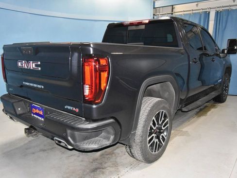 Used 2024 GMC Sierra 1500 AT4 w/ Technology Package image 27