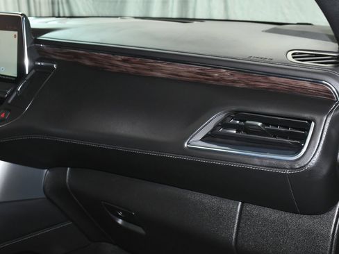 Used 2023 Chevrolet Tahoe Z71 w/ Z71 Off-Road Package image 64